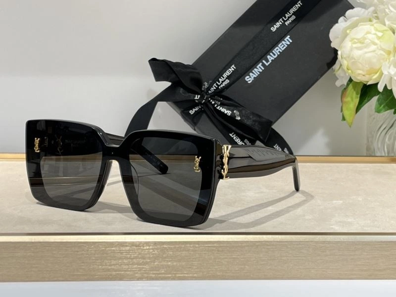 Vibrant YSL Sunglasses 282727