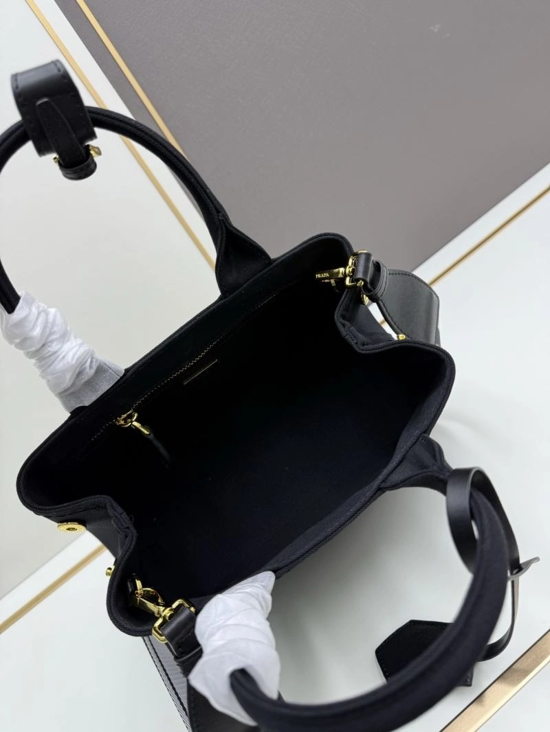 Trendsetting YSL Top Handle Bags 81536