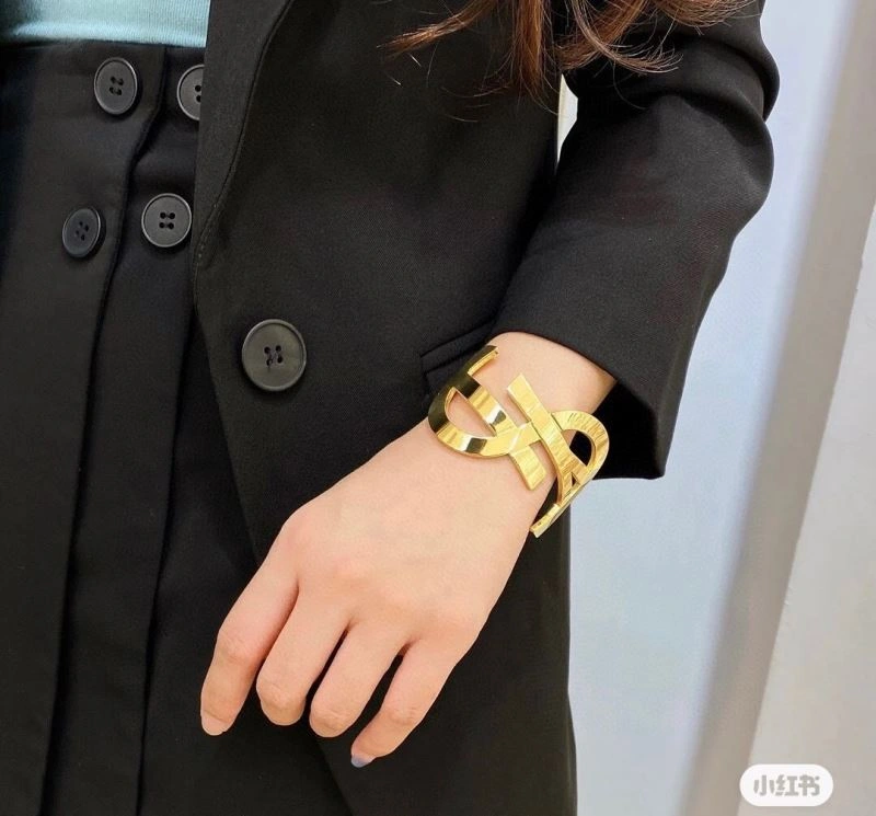 Ysl Bracelets Neat 214396