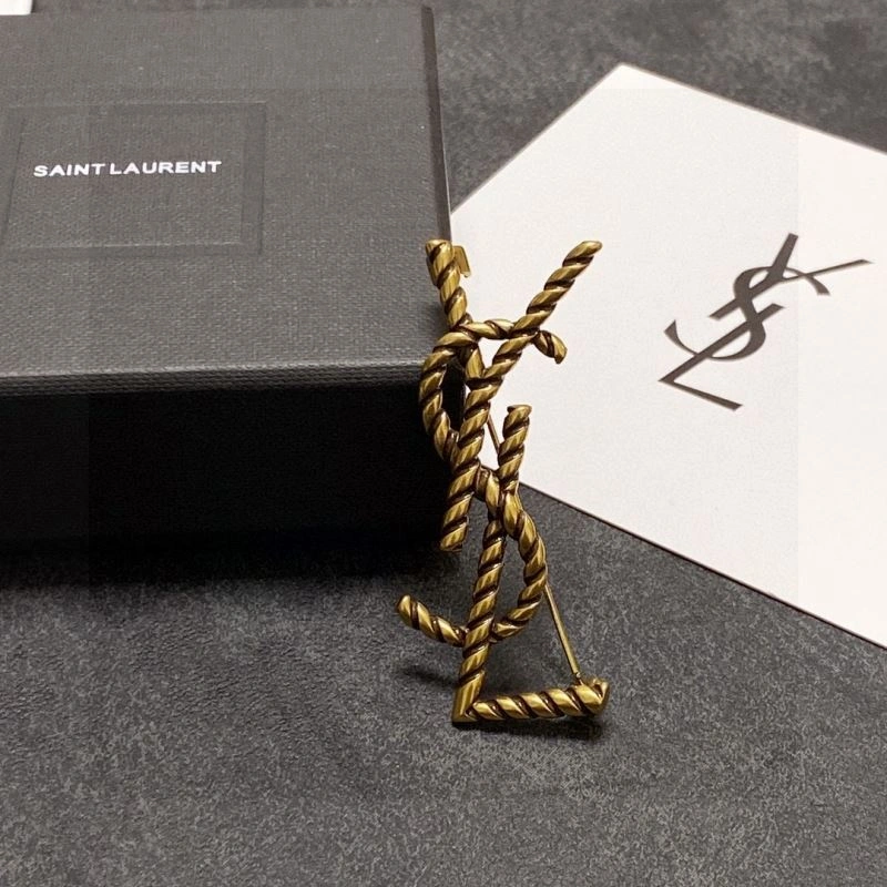UrbanChic Ysl Brooches 210915