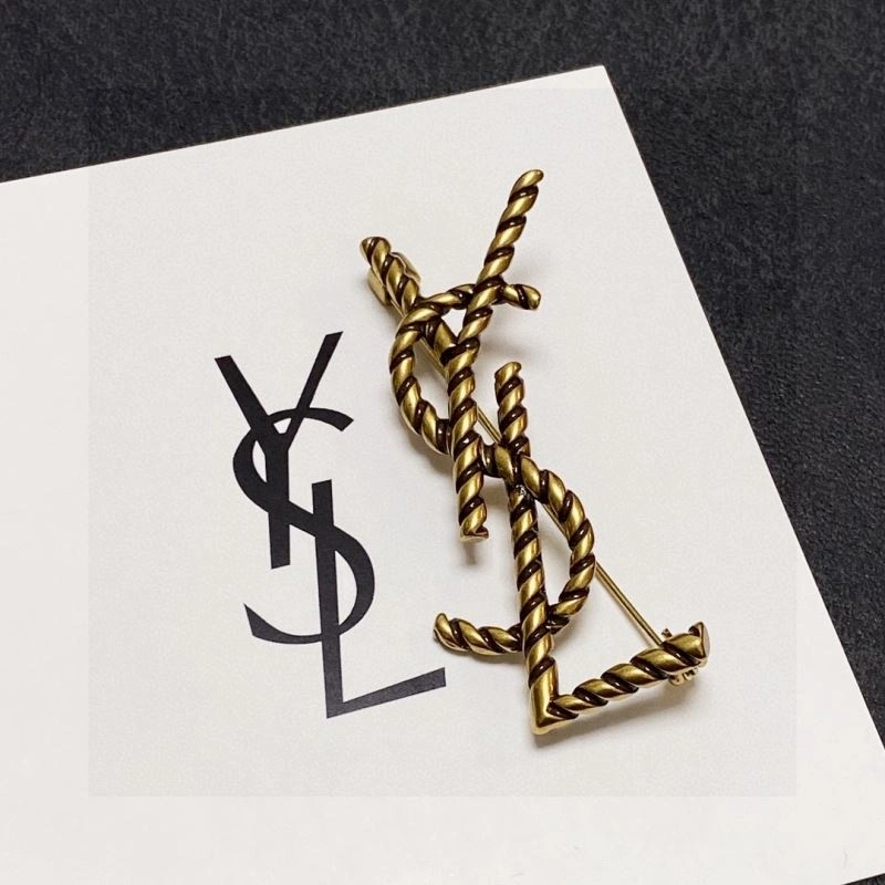 UrbanChic Ysl Brooches 210915