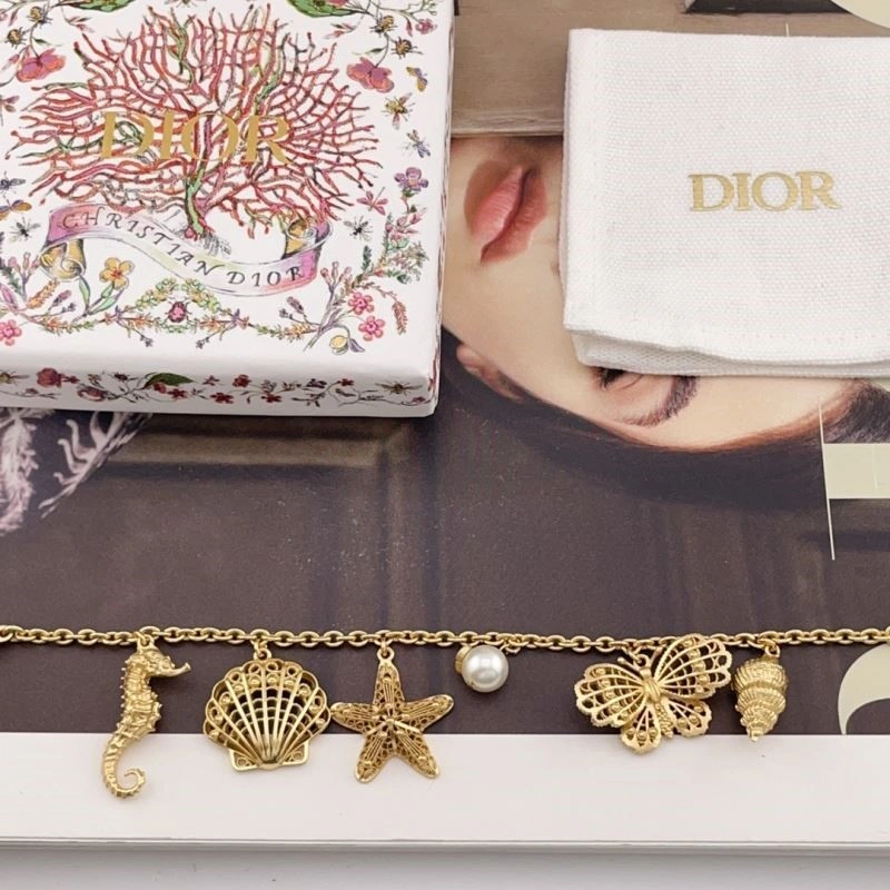 Ysl Brooches Functional 210191