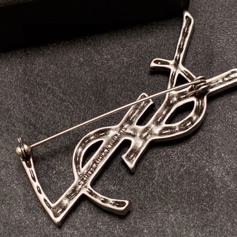 Ysl Brooches SoftTouch 209500