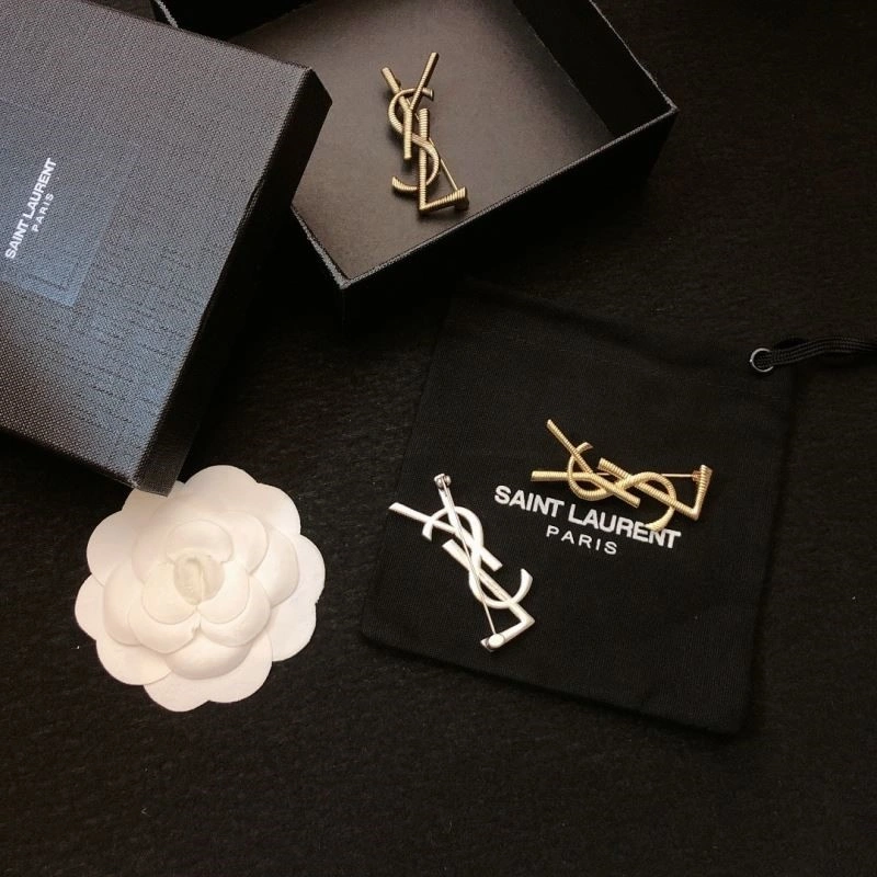 Ysl Brooches Affordable 209496