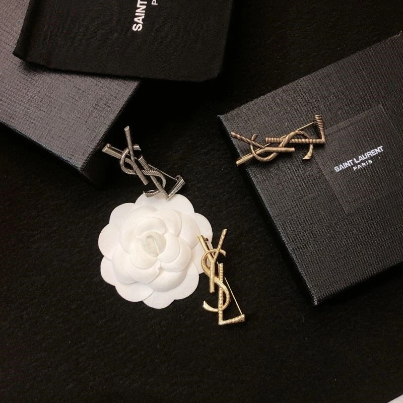 Ysl Brooches Affordable 209496