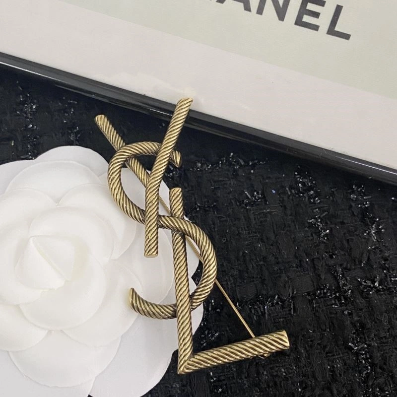 Ysl Brooches RelaxedFit 208909