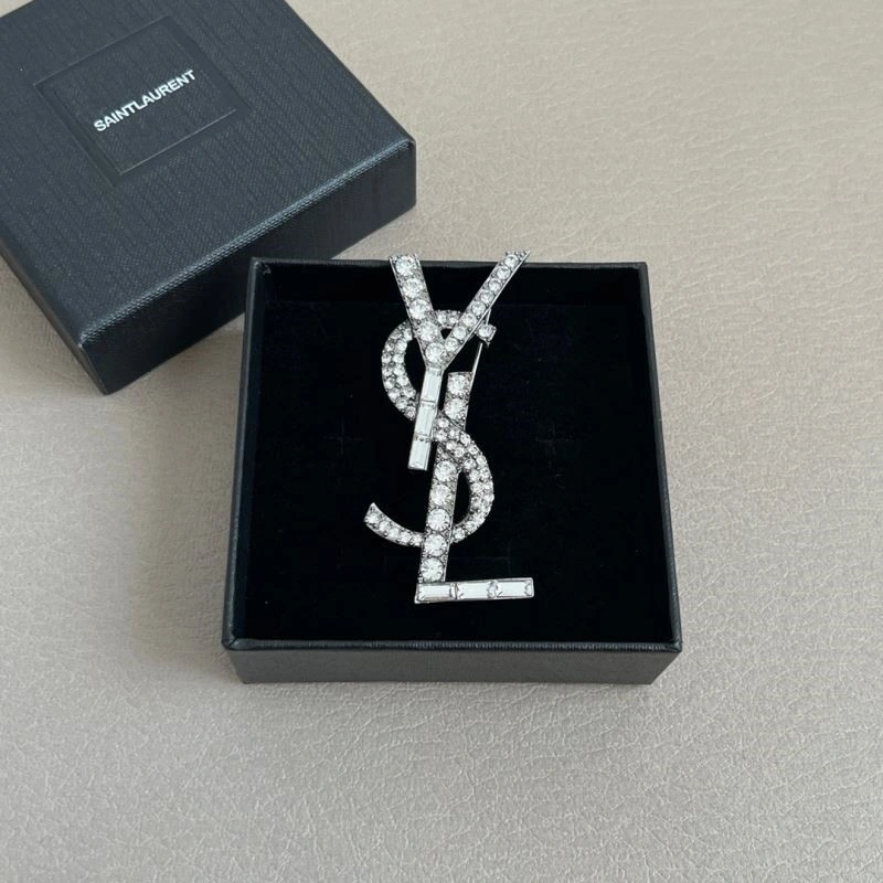 WellDesigned Ysl Brooches 208256