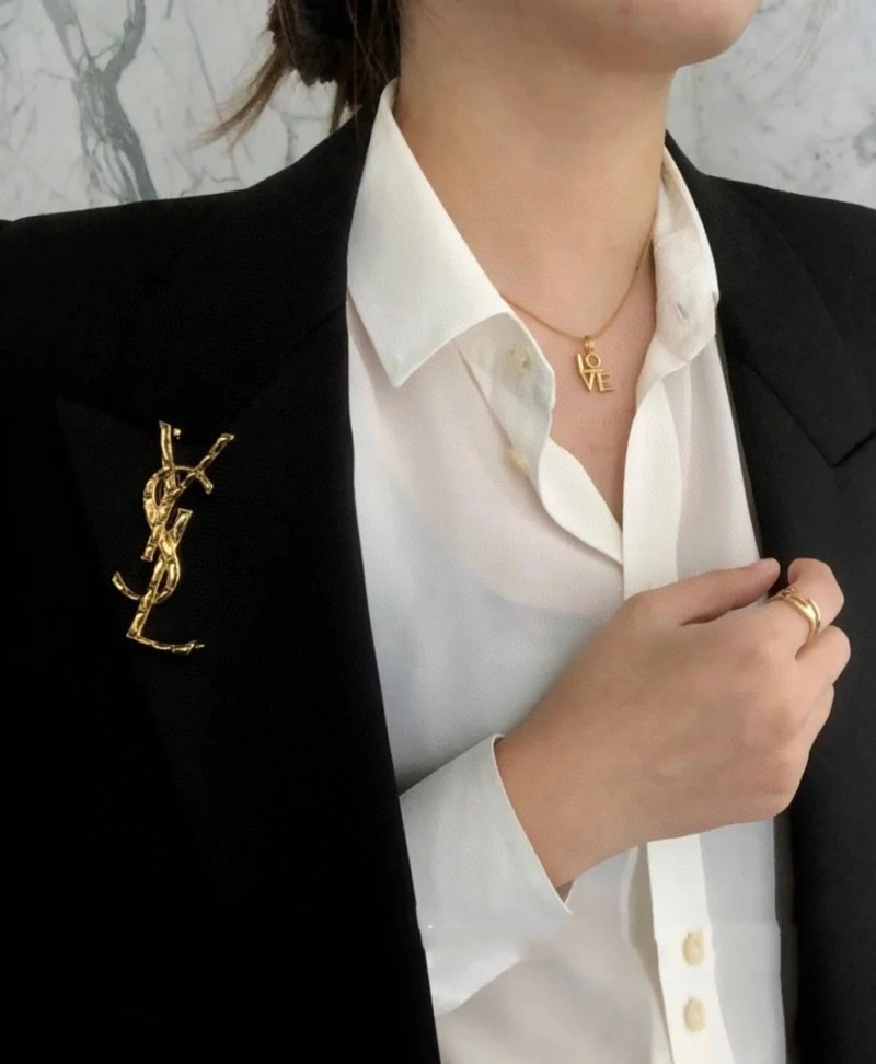 Ysl Brooches Sophisticated 208249