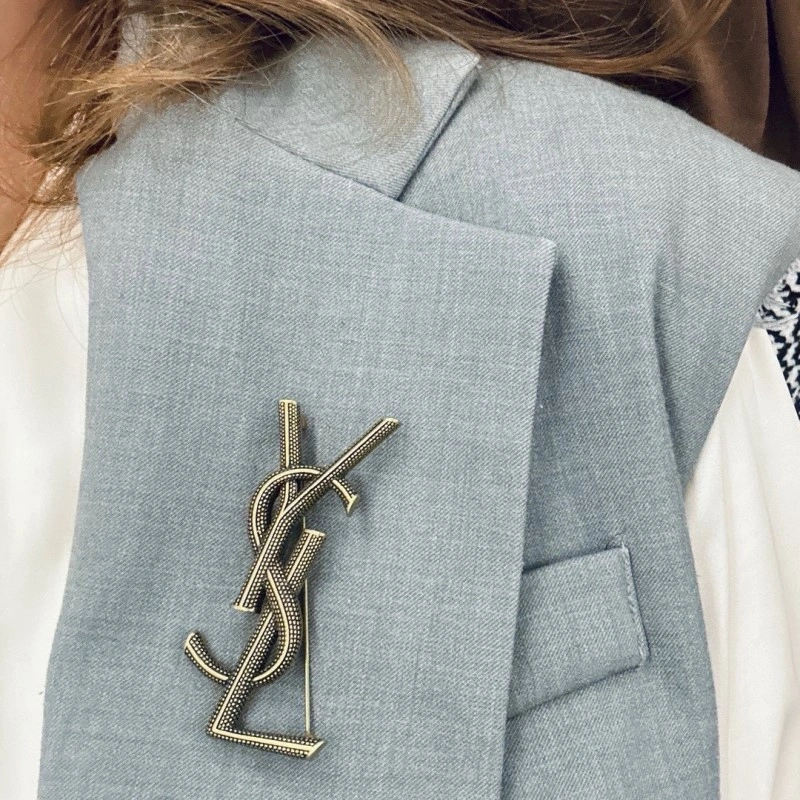 SoftTouch Ysl Brooches 208239