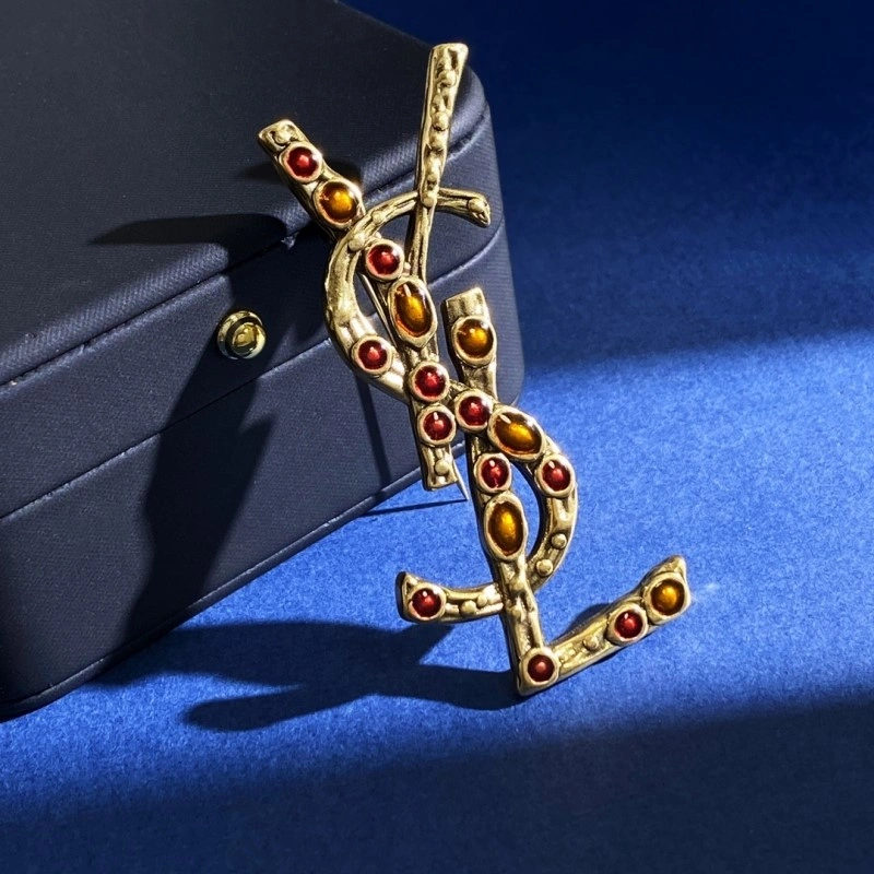 UrbanChic Ysl Brooches 207529
