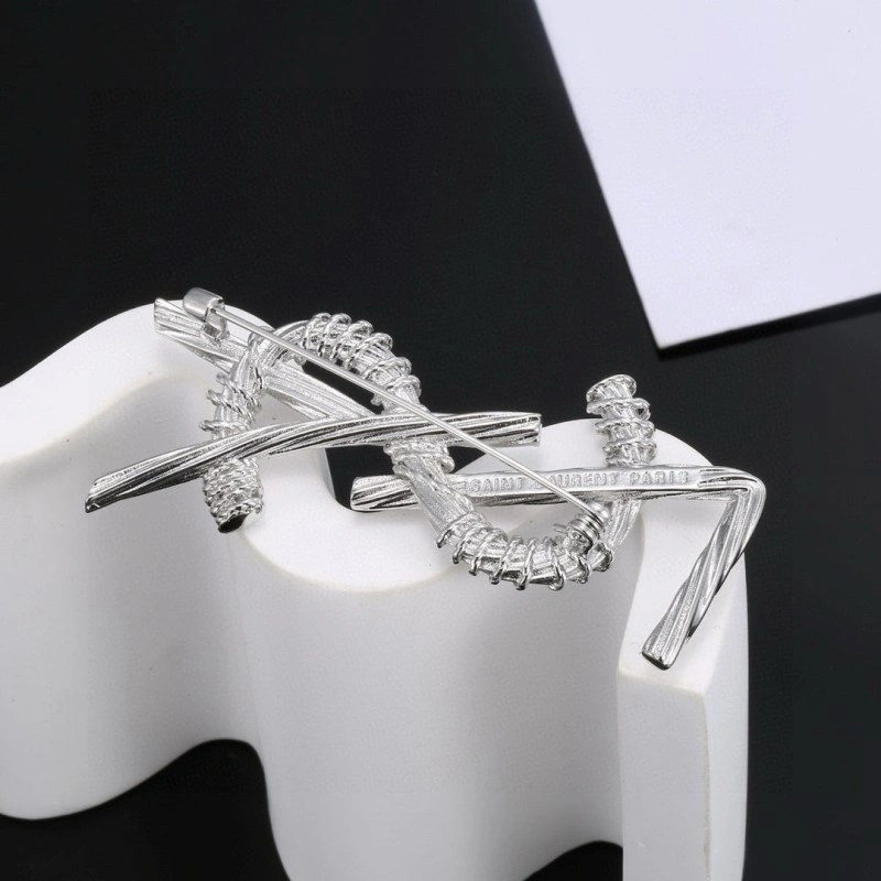 Sophisticated Ysl Brooches 207577