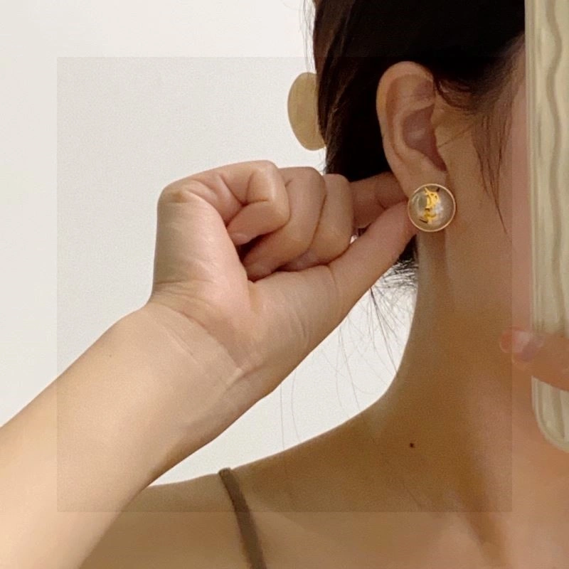 Versatile Ysl Earrings 208901