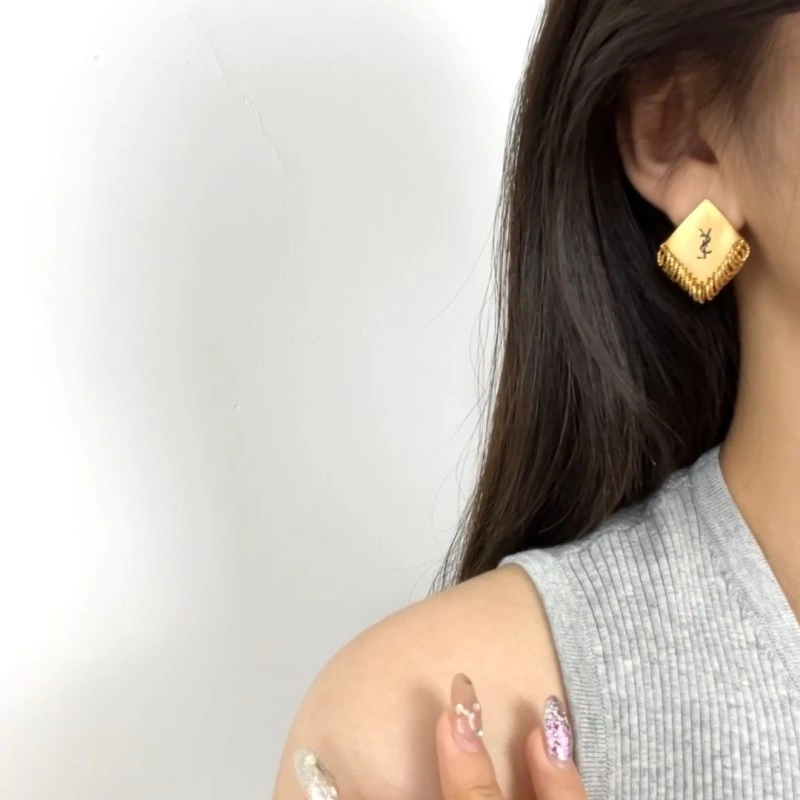 WrinkleFree Ysl Earrings 207496