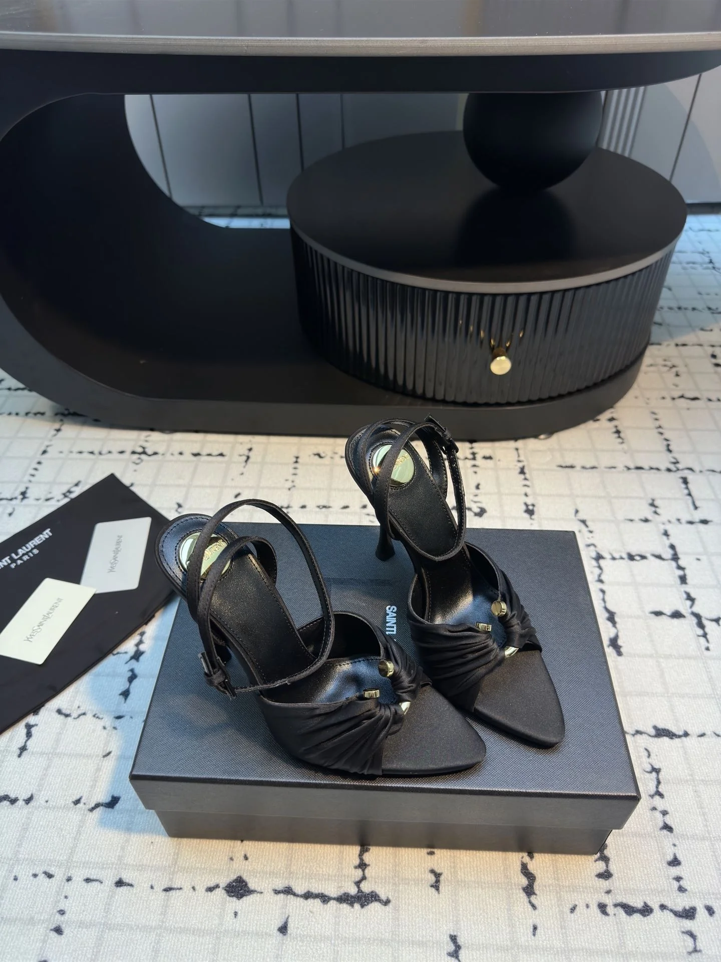 Ysl Sandals Affordable 7095