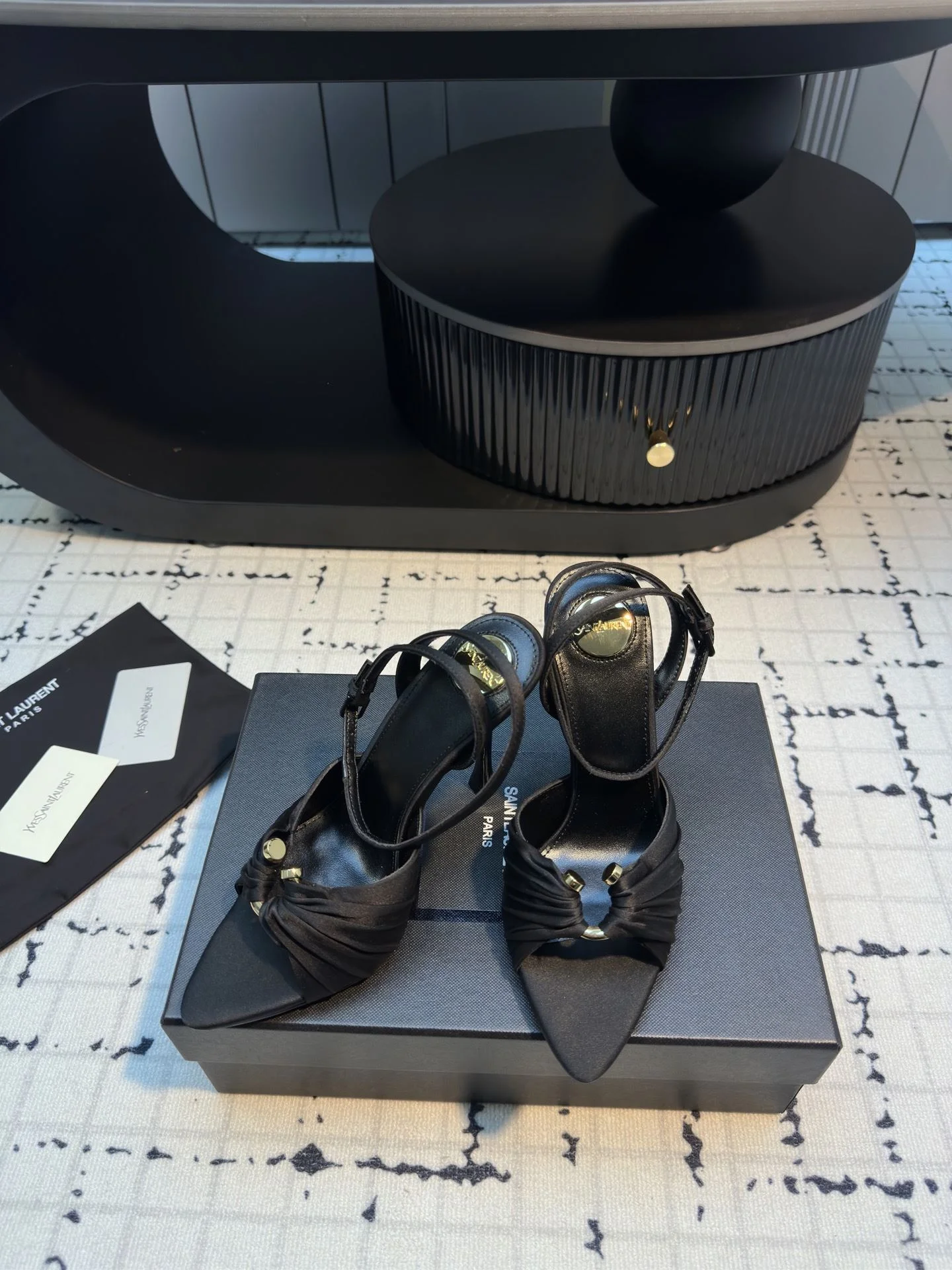 Ysl Sandals Affordable 7095