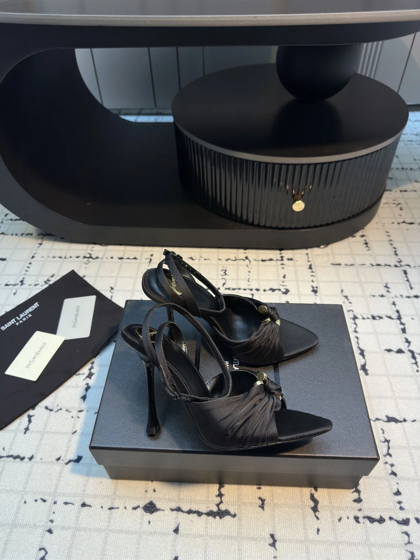 Ysl Sandals Affordable 7095