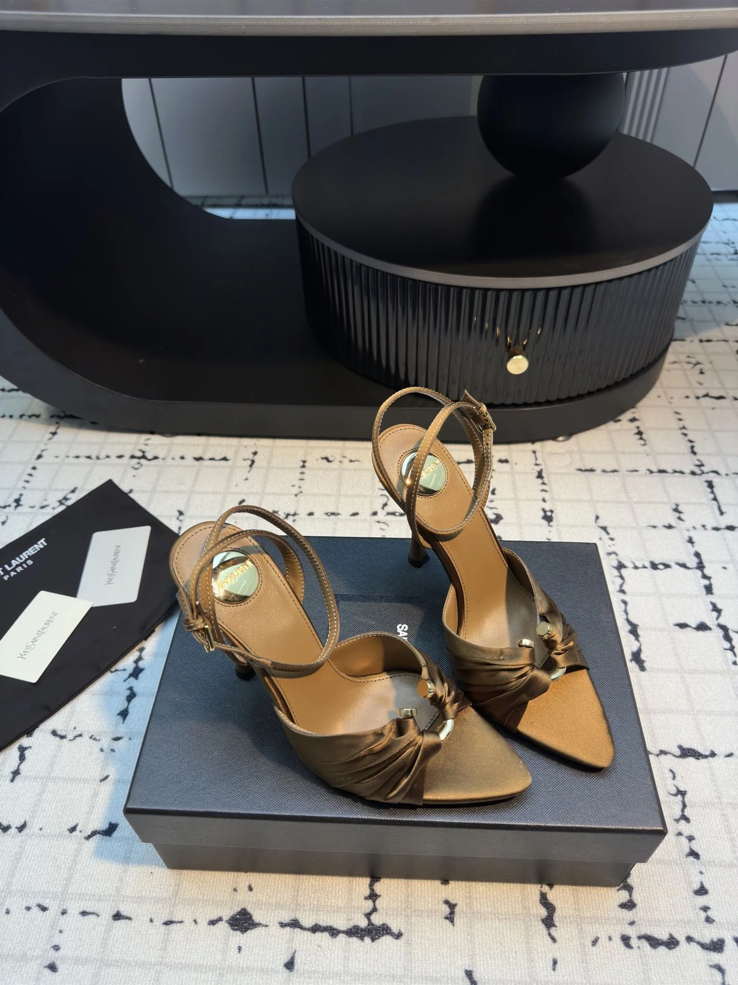 StreetReady Ysl Sandals 7073