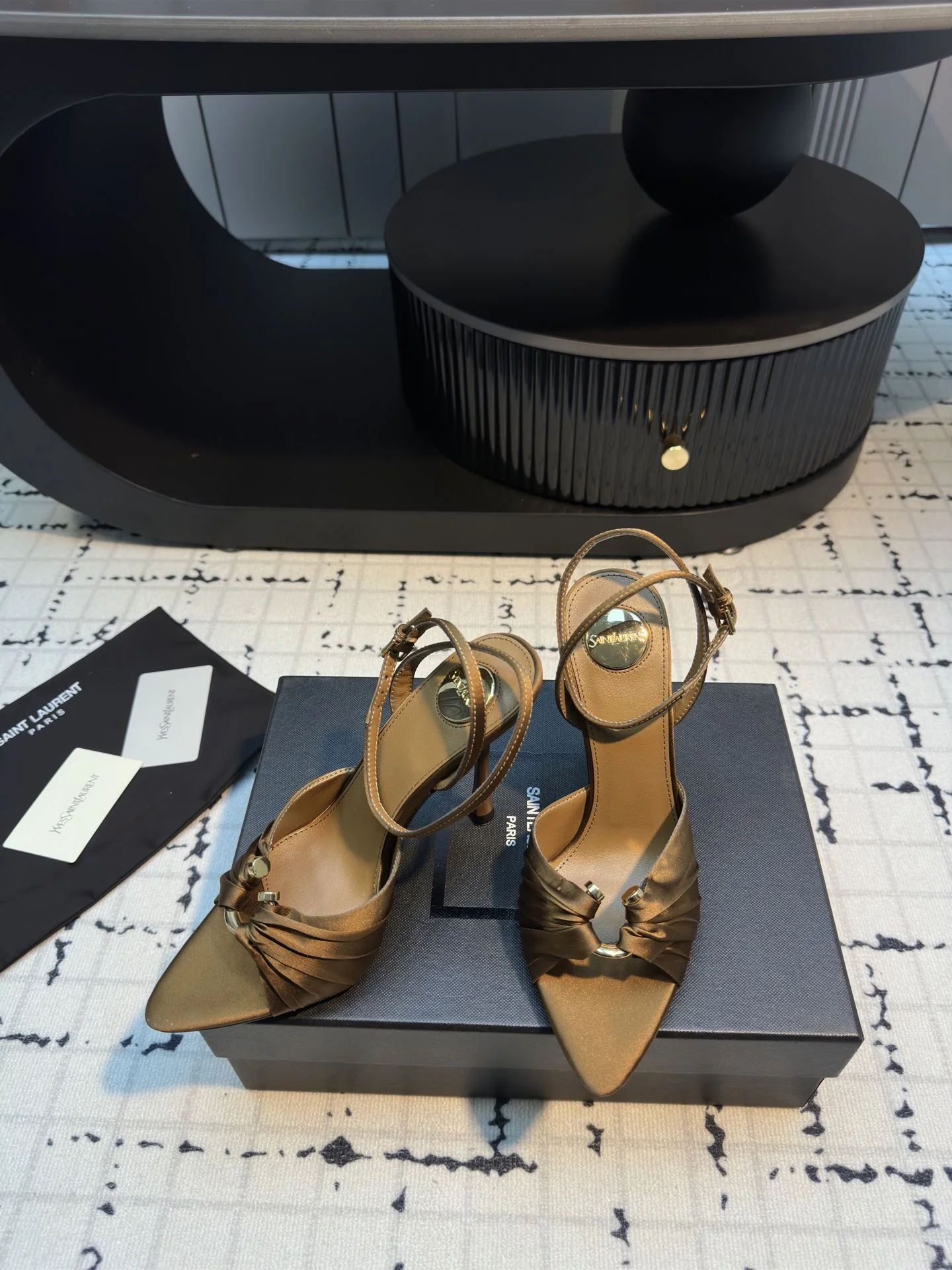StreetReady Ysl Sandals 7073
