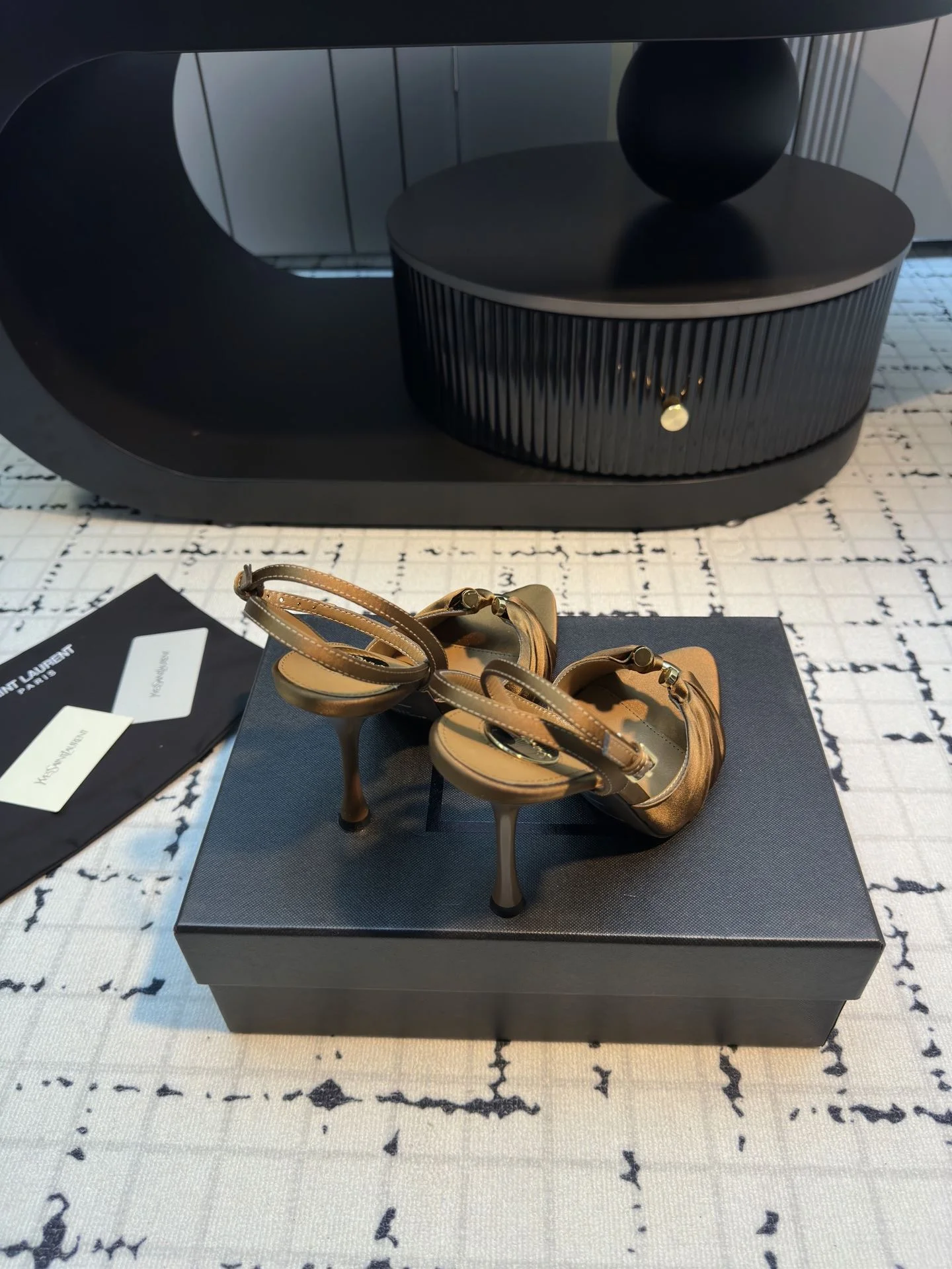 StreetReady Ysl Sandals 7073