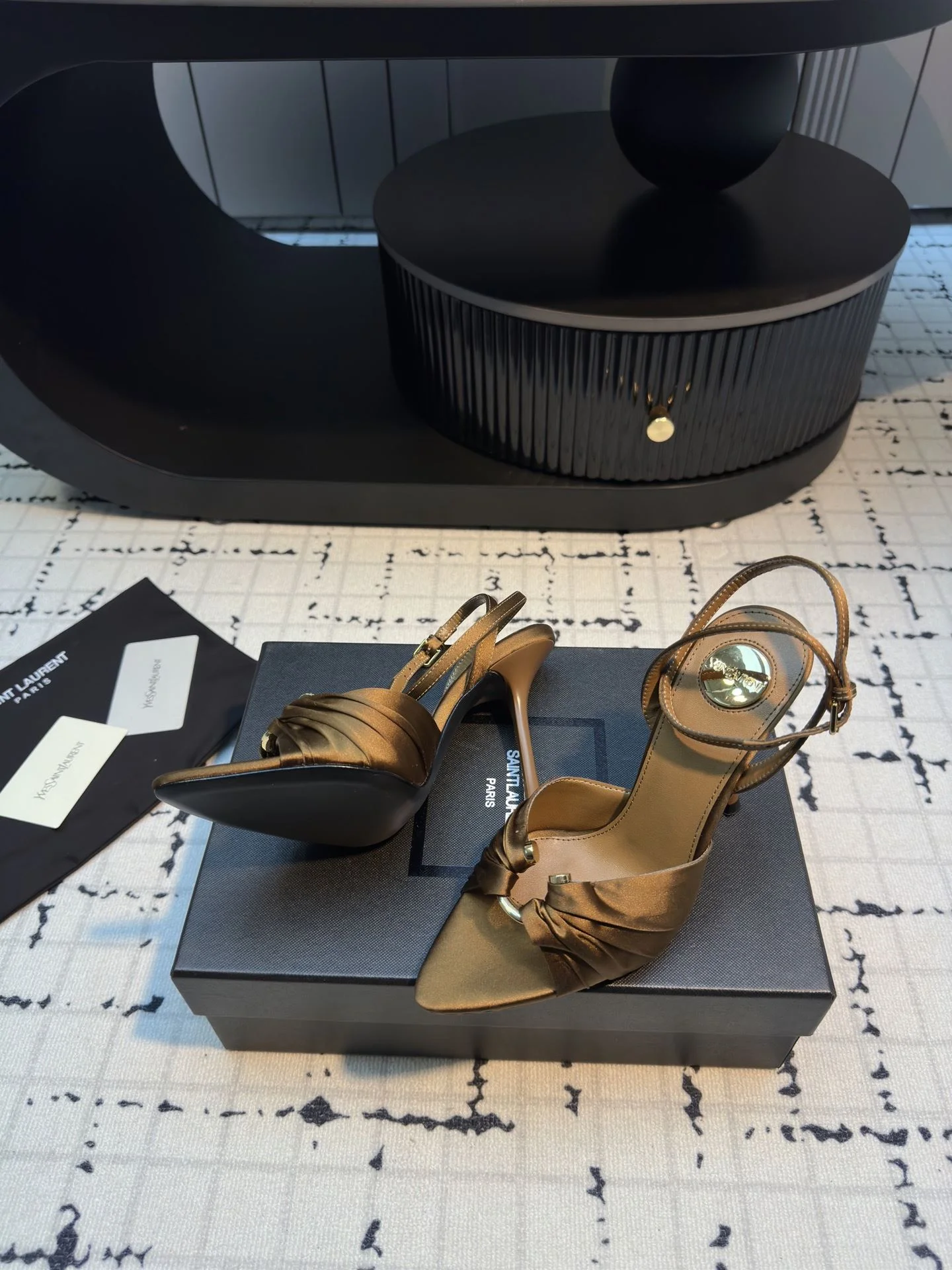 StreetReady Ysl Sandals 7073