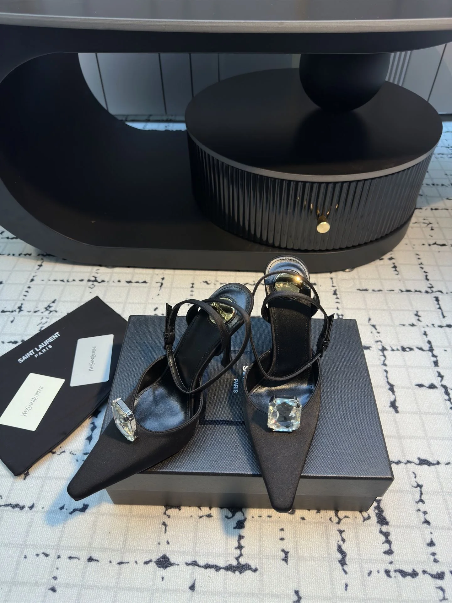 Ysl Sandals AllSeason 7135