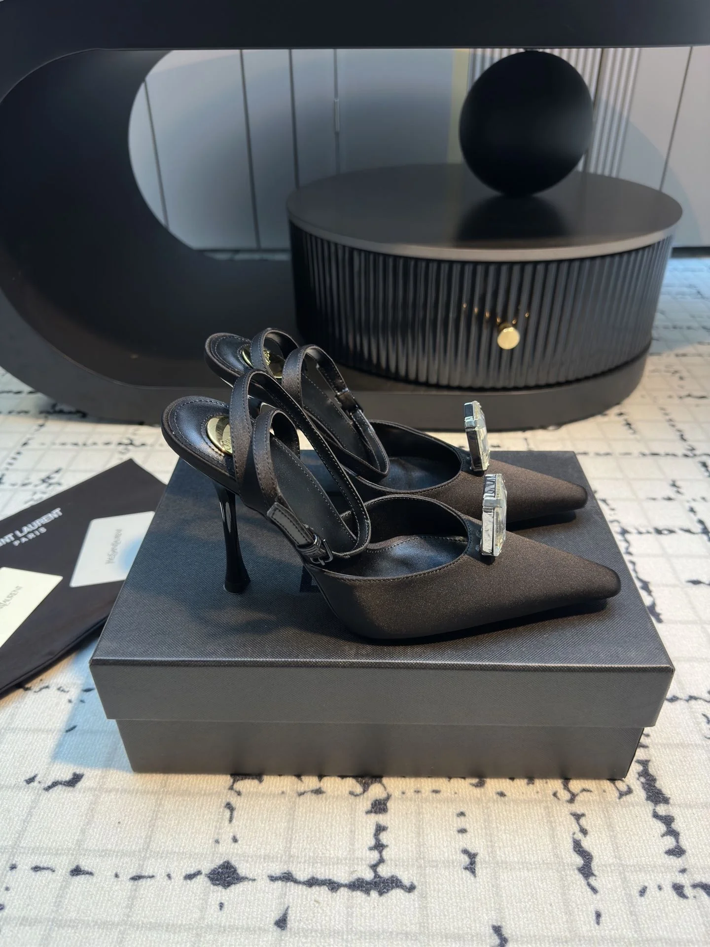 Ysl Sandals AllSeason 7135