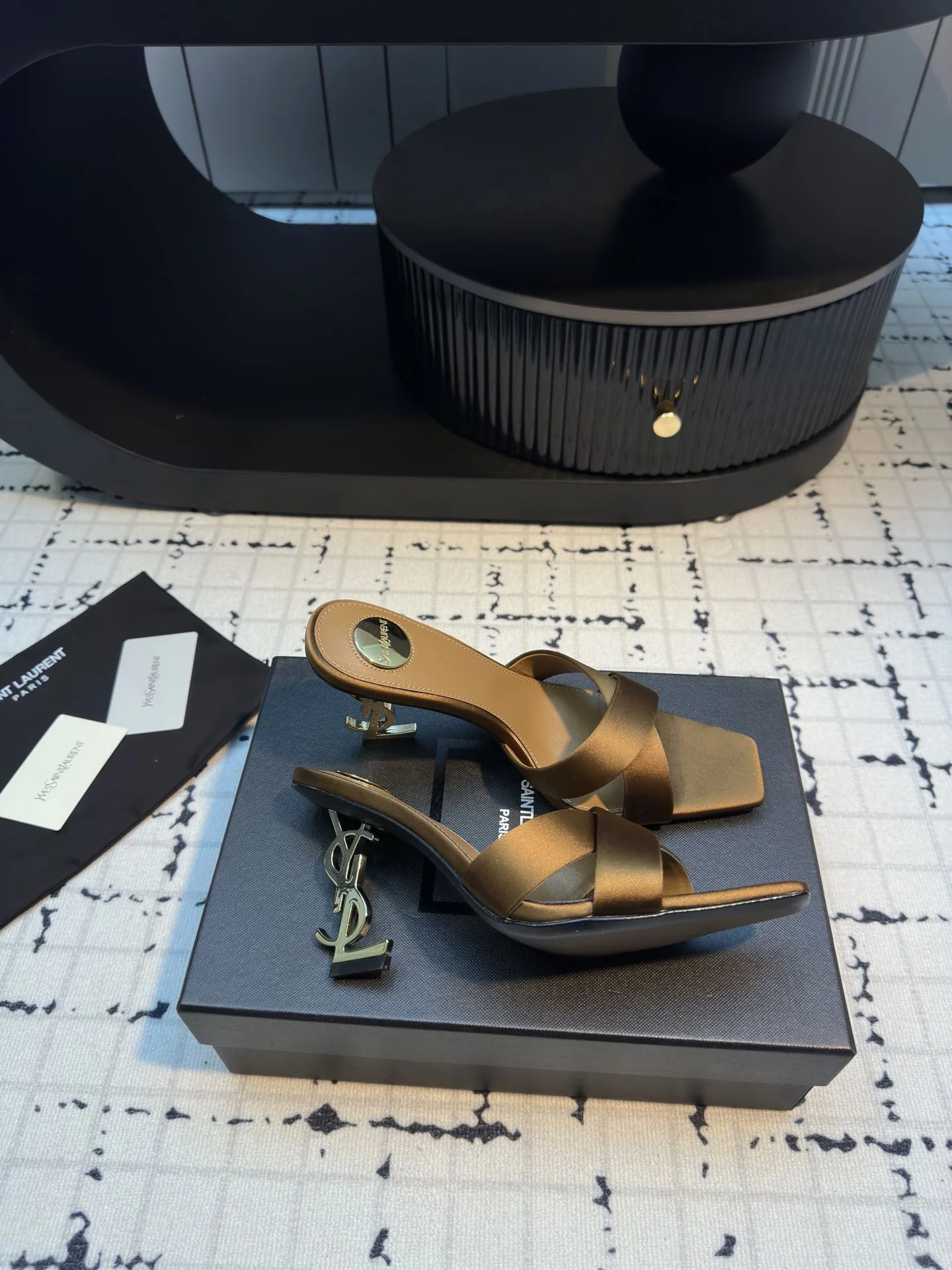 DailyWear Ysl Sandals 7056
