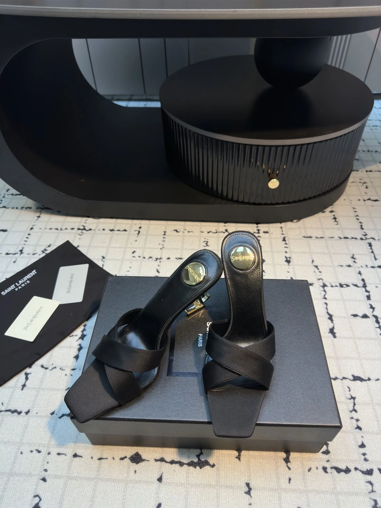 Ysl Sandals Premium 7039
