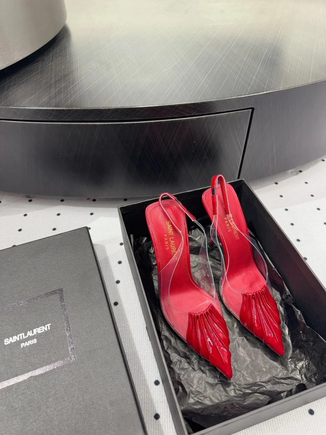 Flexible Ysl Sandals 7033