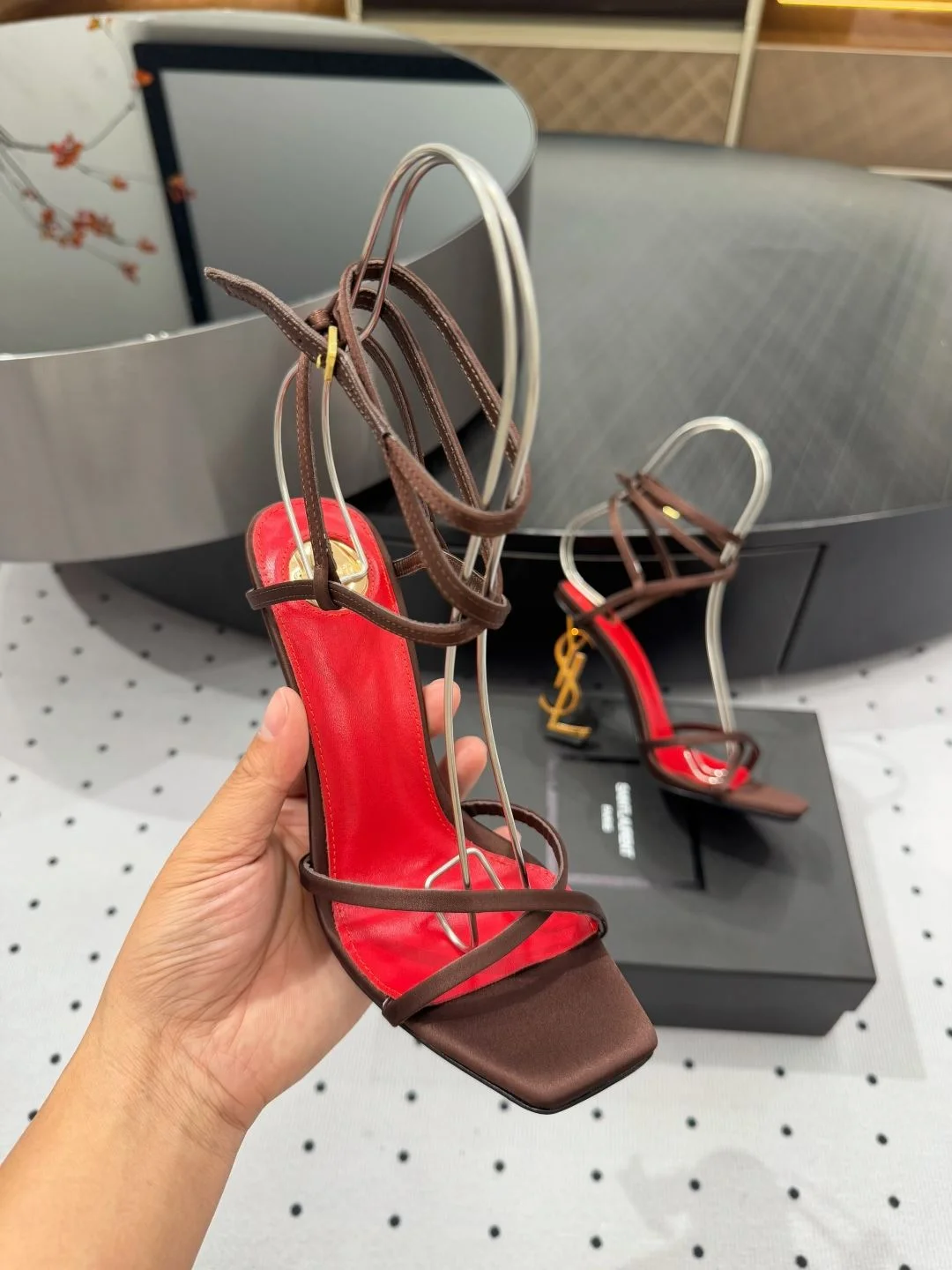 Unique Ysl Sandals 7050