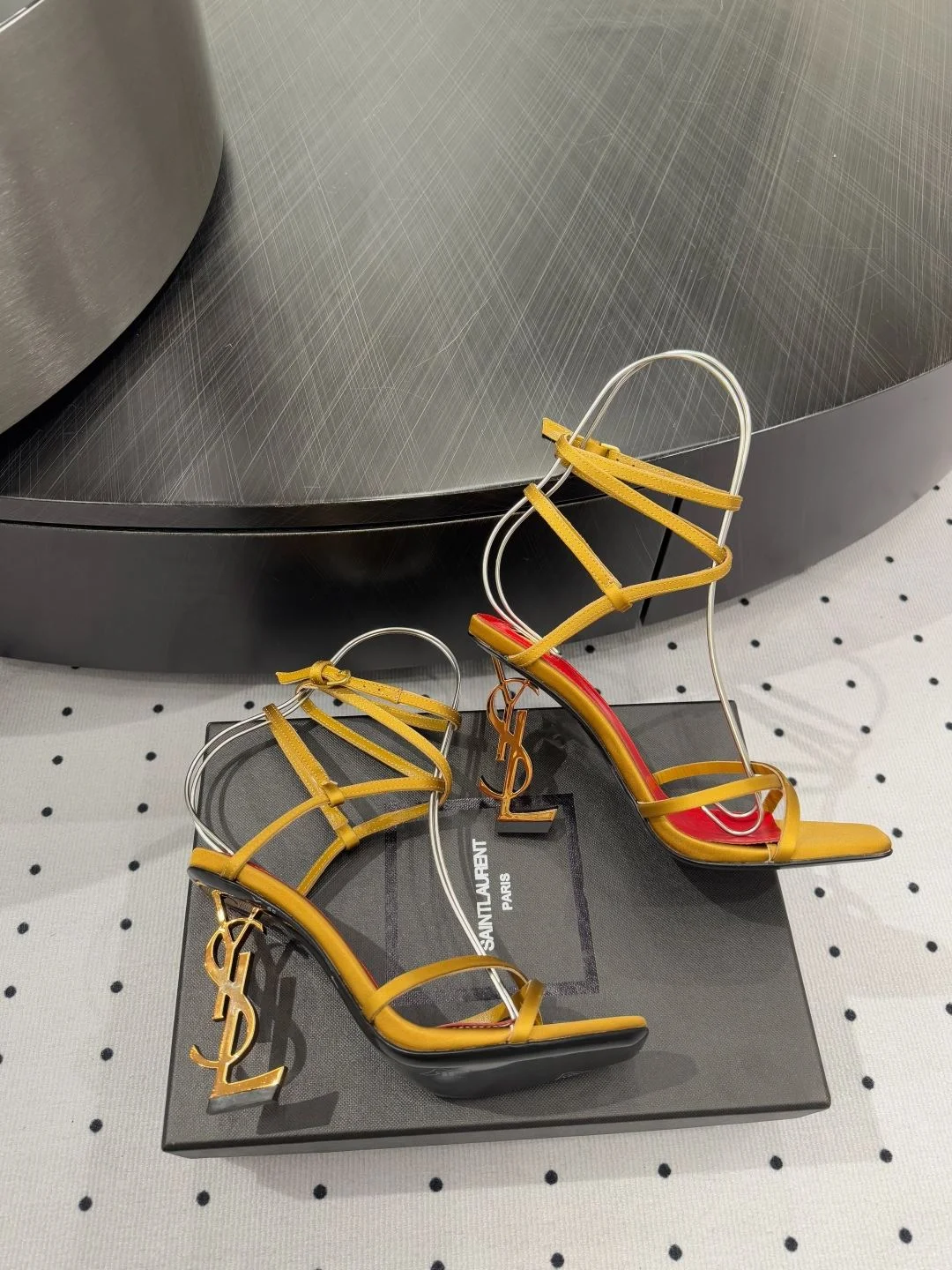 Lightweight Ysl Sandals 7040