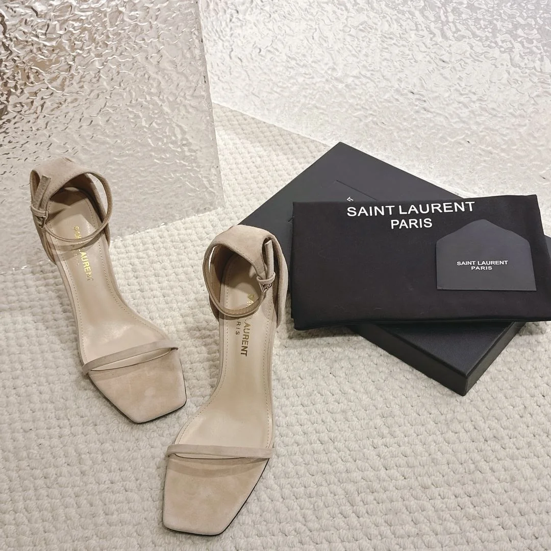 Trendsetting Ysl Sandals 7011