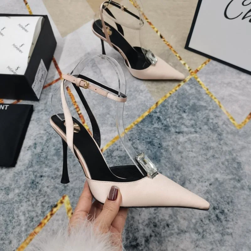 Trendsetting Ysl Sandals 11111