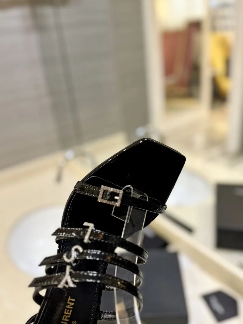 Versatile Ysl Sandals 11042