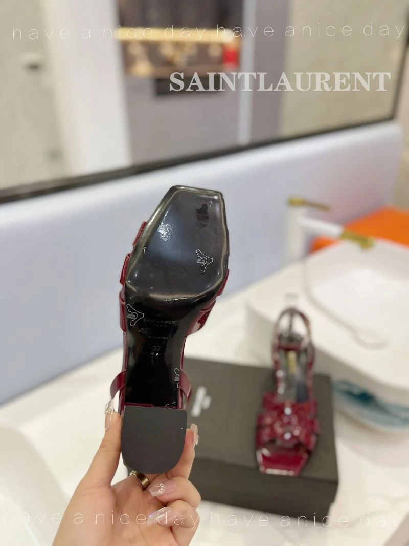 Ysl Sandals UrbanChic 11022