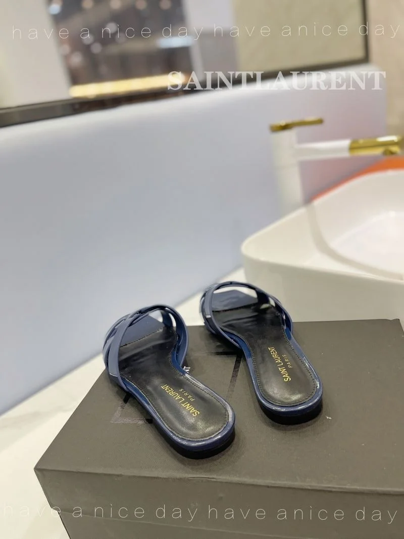 Versatile Ysl Sandals 11036