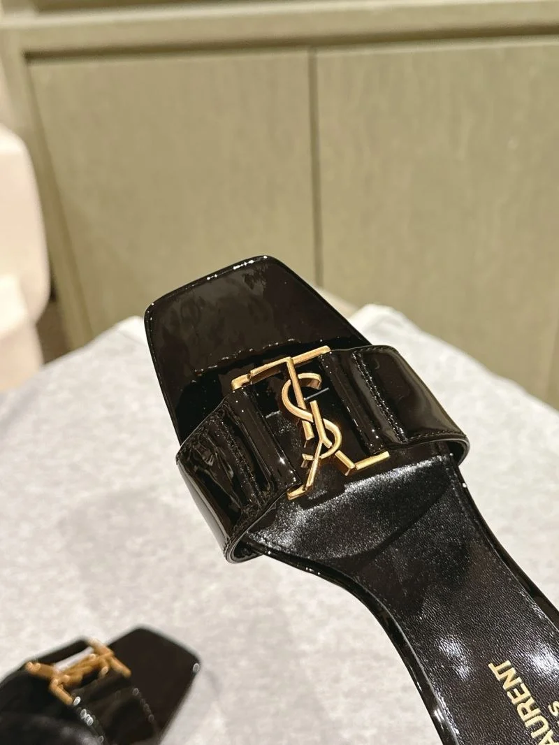 UrbanChic Ysl Sandals 10972