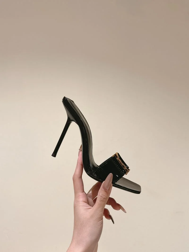 UrbanChic Ysl Sandals 10972