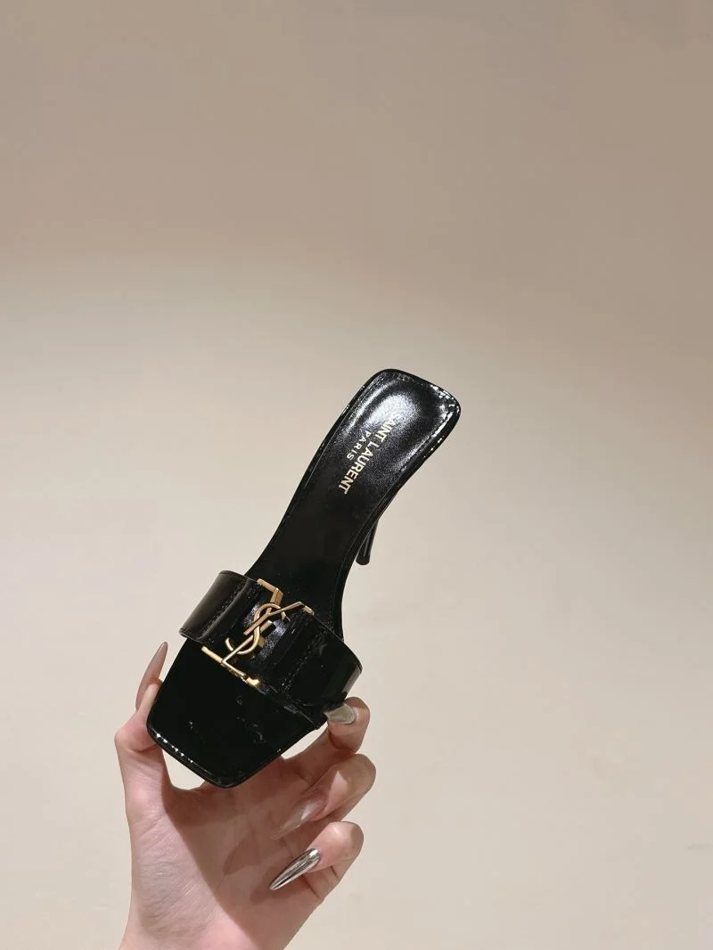 UrbanChic Ysl Sandals 10972