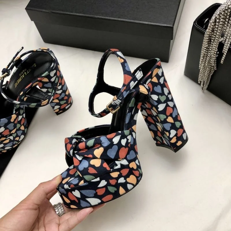 Efficient Ysl Sandals 10958