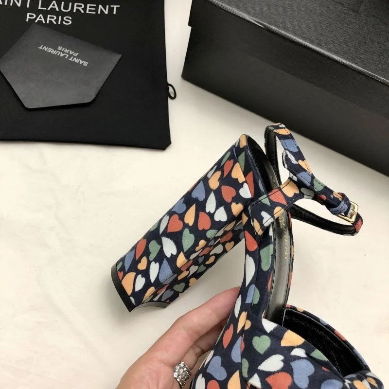 Efficient Ysl Sandals 10958