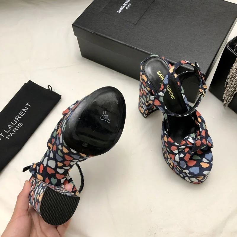 Efficient Ysl Sandals 10958