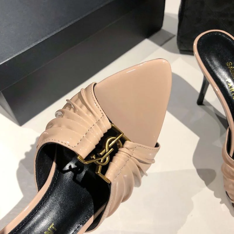 Neat Ysl Sandals 10930