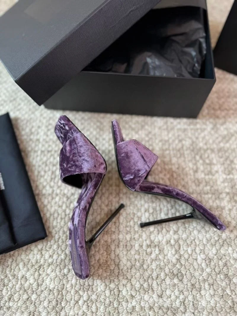 Resilient Ysl Sandals 10901