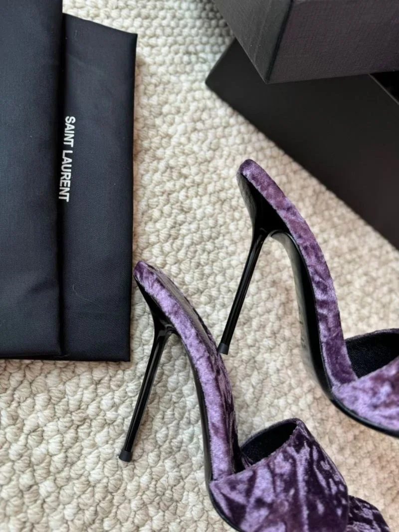 Resilient Ysl Sandals 10901