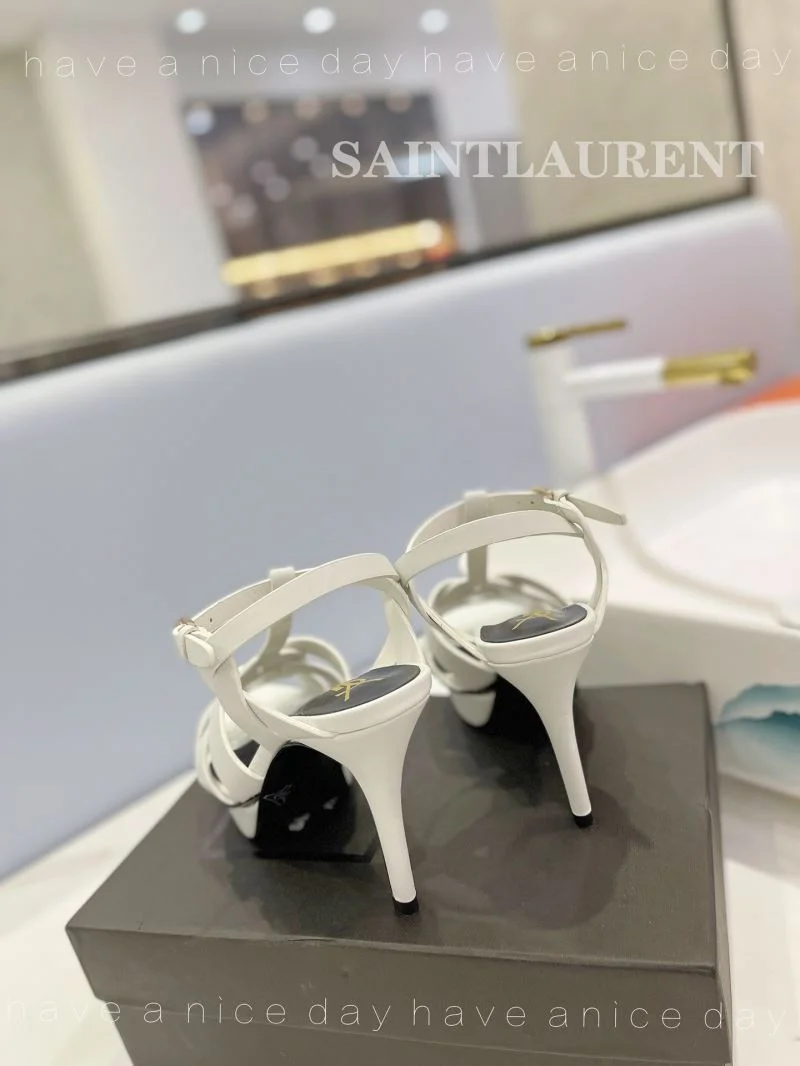 Ysl Sandals Packable 10841