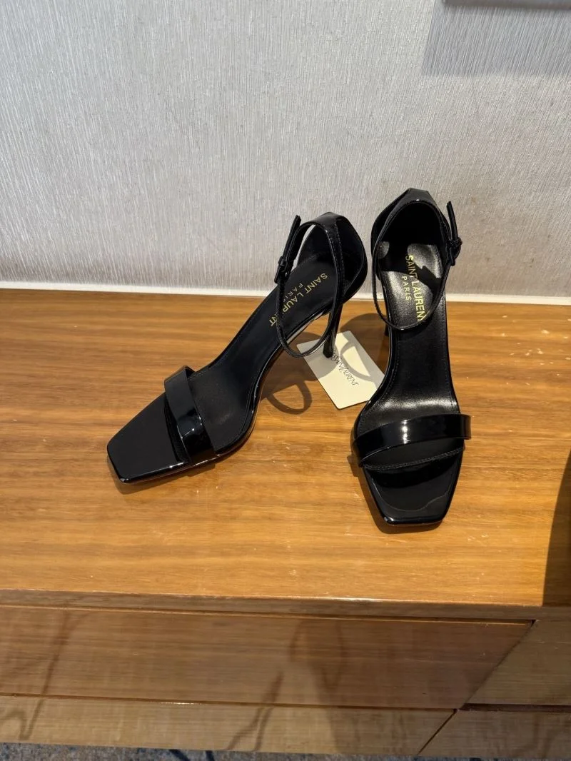 Ysl Sandals Flexible 10865