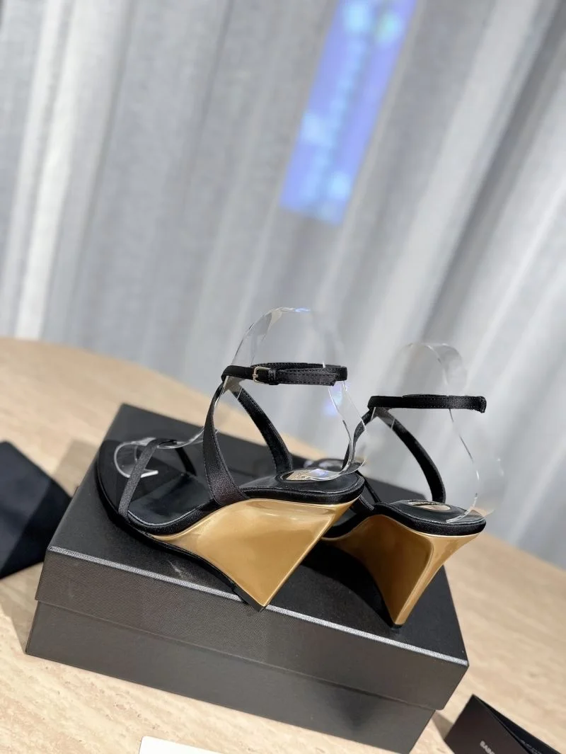 Ysl Sandals Comfortable 8682