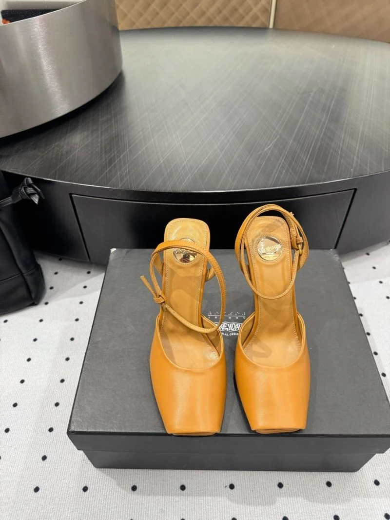 Ysl Sandals OdorResistant 8655