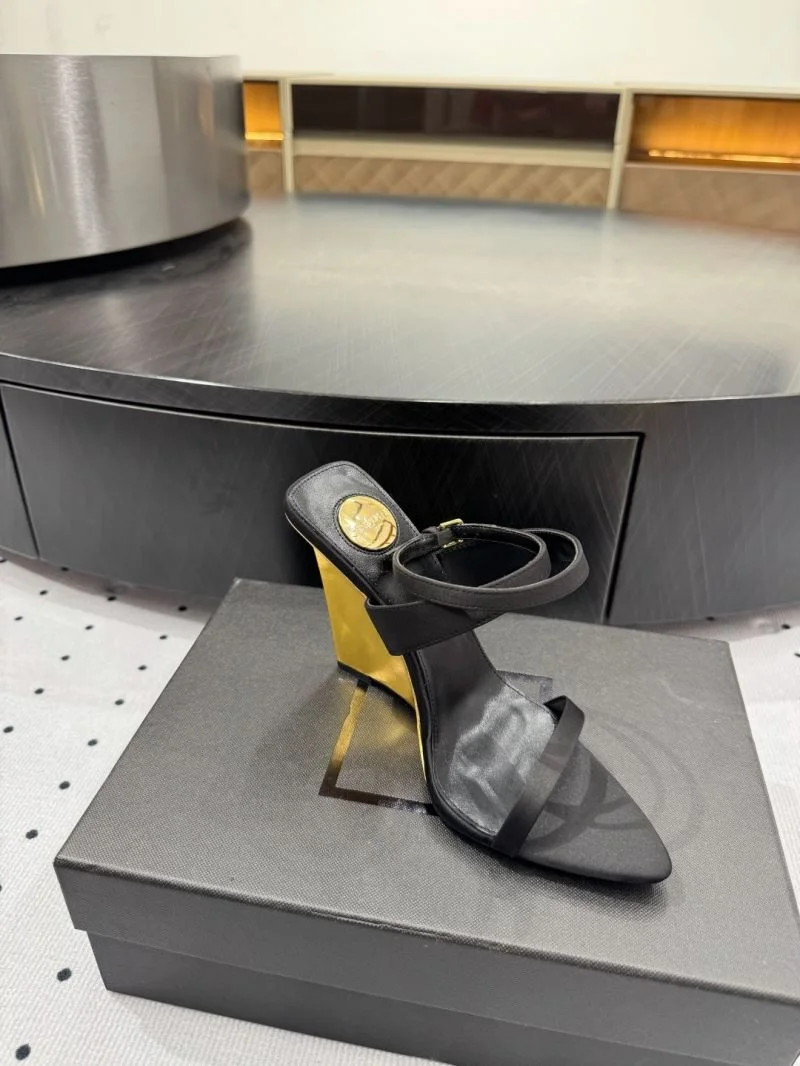 Ysl Sandals AllSeason 8703